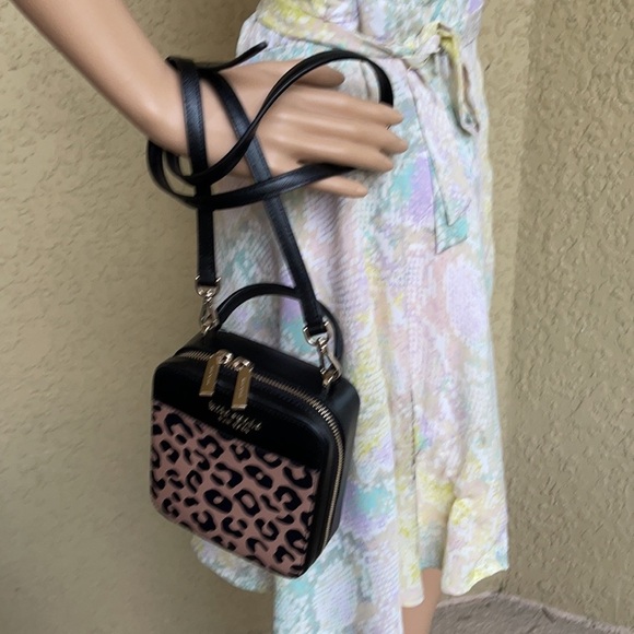 Kate Spade daisy graphic leopard vanity crossbody - Picture 6 of 16